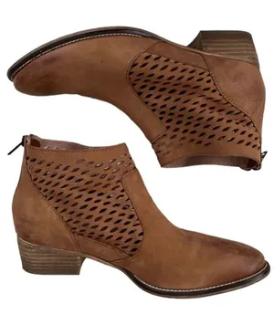 EUC Seychelles Leather Ankle Boots thumbnail 1