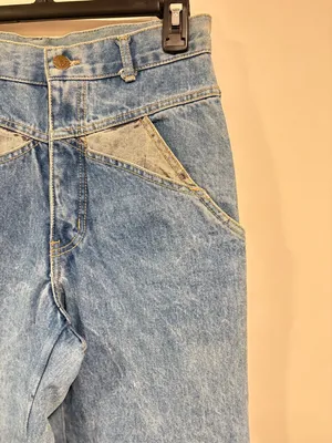 Vintage GUESS by Georges Marciano Two-Tone Jeans from the late 80s or early 90s. thumbnail 4