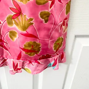 Tahari Bright Pink Floral Silk V Shift Dress Ruffle Trim Vintage Y2K Girly 8 thumbnail 6