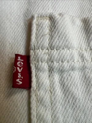 Levi's Off-White Button-Up Oversized Shirt Jacket thumbnail 3