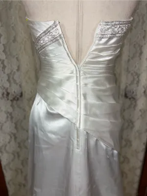 Beautiful David’s Bridal Satin Sheath Wedding Gown thumbnail 8