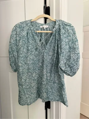 House of‎ Harlow 1960 Martine blouse seafoam Blue Floral Tie-Neck Puff Sleeve thumbnail 2