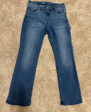 Old Navy Women's Straight Leg Jeans in Dark Blue thumbnail 1
