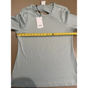 Gymshark Studio Tee Women's 3/4 Sleeve Training Workout Top Sage Green NWT Large thumbnail 7