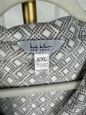 Nicole Miller New York XXL Ultra Soft Geometric Pajama Set NWOT thumbnail 6