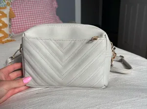 Amazon Elegant White Quilted Cross Body Bag thumbnail 1