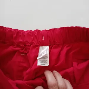Maven Blossom Women's Multi Pockets Scrub Pants Size Small Red thumbnail 4