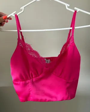Princess Polly Pink Top Crop thumbnail 1