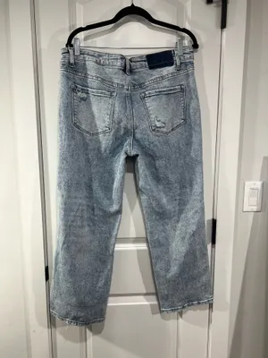 Vervet Lovervet Acid Washed Mid Rise distressed straight leg thumbnail 6