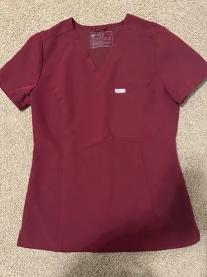 FIGS Scrub Top thumbnail 1