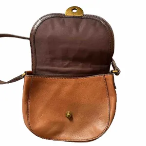 EUC FOSSIL Cognac Two Tone Brown Leather Crossbody Snap Closure Saddle Bag Purse thumbnail 7