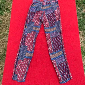 bershka floral‎ patchwork pants size small thumbnail 4