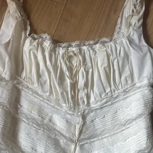 House of CB WHITE DRESS thumbnail 3