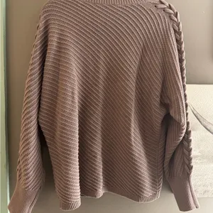 Cozy Mauve Sweater with Braided Sleeves thumbnail 2