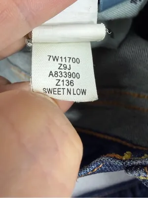 Lucky Brand Sweet N Low Jeans Womens 4/27 Low Rise Flare Y2K Dark Wash 33" thumbnail 8