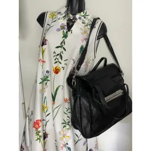 COACH Medium/ Large Leather Black Shoulder Bag thumbnail 11
