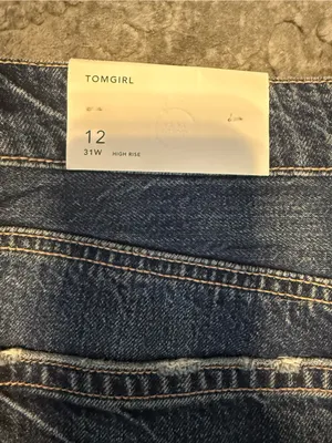 NWT American Eagle Tomgirl Denim Jean Shorts thumbnail 4