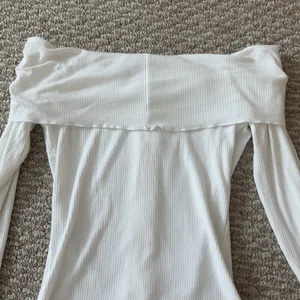 Princess Polly White Ribbed Off-Shoulder Top thumbnail 8