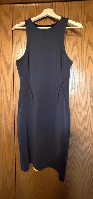Lululemon Dress thumbnail 1