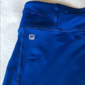 Fabletics Cropped Zippered Pocket Leggings thumbnail 6