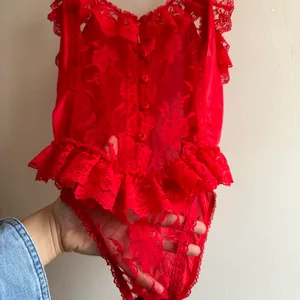 Vintage Lingerie thumbnail 2