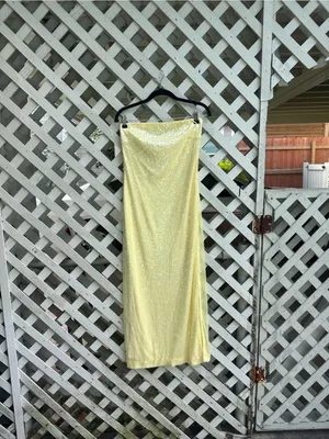 Endless Rose Strapless Sequin Slim Midi Dress thumbnail 6