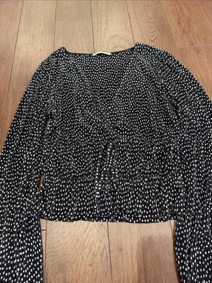 Zara Polka Dot Pleated Long Sleeve V-Neck Top Medium - C30-150 thumbnail 3