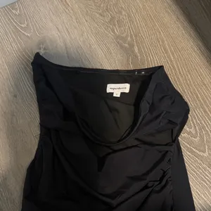 Superdown Black Strapless Gown thumbnail 6