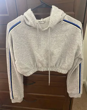 Cropped Hoodie thumbnail 1