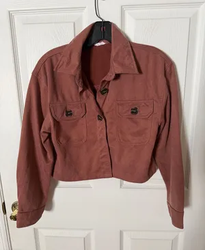 Beautees Cropped Jacket in Rose Brown medium oversize Pink thumbnail 1