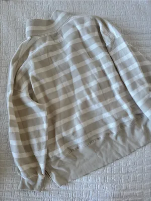 American Eagle Striped Half-Button Pullover Sweater in Beige and White thumbnail 3