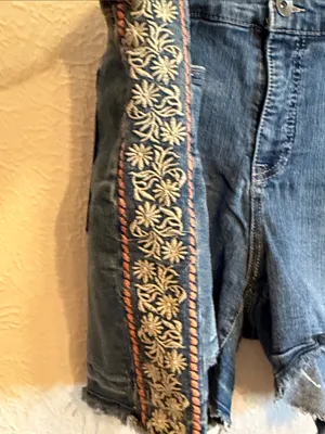 🔵🔵🔵3 for 13$🔵🔵🔵Denim Frayed Hem Women’s Shorts - Blue-14w thumbnail 3
