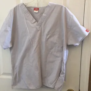 FINAL MARKDOWN Ladies’ Dickies Scrub Top (XS) thumbnail 1
