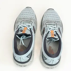 BROOKS 13 Ghost Light Blue Lace Up Women’s Running Athletic Shoes Size 9.5 thumbnail 7