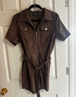 Brown Romper Size M thumbnail 5