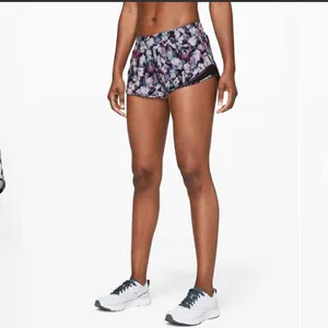 Lululemon Hotty Hot Short II *2.5"
Utopia Multi / Deep Phantom thumbnail 4