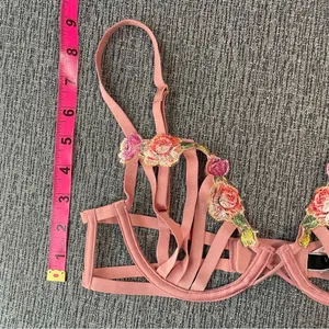 Victoria’s Secret Very Sexy Bra thumbnail 13