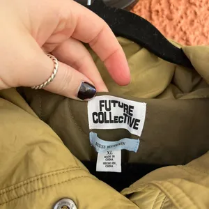 Women's Two Tone Quilt Lined Jacket - Future Collective Green Size Extra Large thumbnail 2