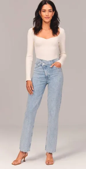 Abercrombie 90s Straight High-Rise jeans thumbnail 2