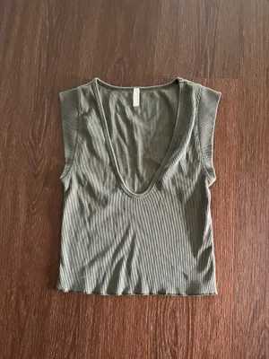 FP Movement Scoop Neck Tank Army Green Size Small thumbnail 2