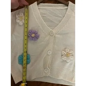 Med Cream‎ Knit Cardigan with 3D Crochet Flower Applique Cottage Boho Feminine thumbnail 6