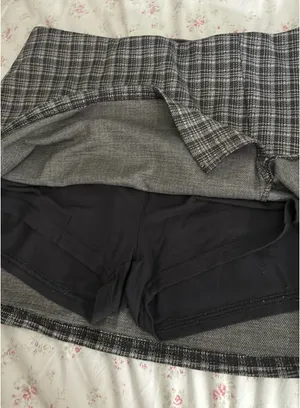 American Eagle Plaid Skirt thumbnail 2