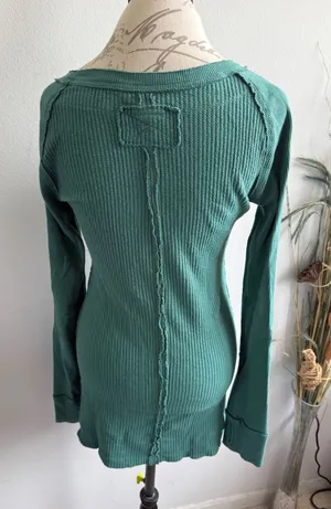 We The Free Free People Teal Green Waffle Knit Thermal Exposed‎ Seam Top Small thumbnail 1