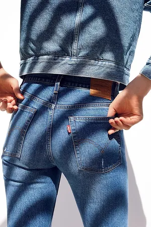 Levi's Wedgie Straight Jeans thumbnail 10