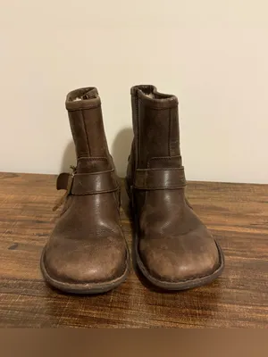 Ugg Bryce Brown Leather Moto Boot size 8 thumbnail 2