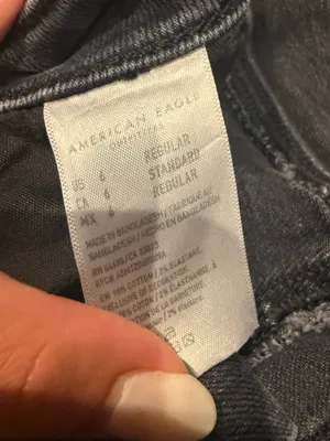 American Eagle Jeans thumbnail 2