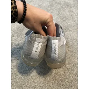 Nike Vapormax Pure‎ Platinum OG / Size W8 M6.5 / Good Condition thumbnail 2