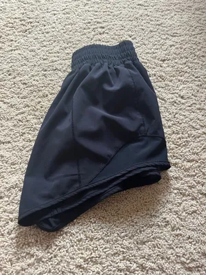 Women’s black shorts thumbnail 4