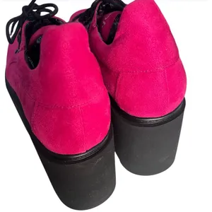 LA MODA Hot Pink Platform Shoes Touch The Sky Sneakers Vegan Suede Size 10 US 8 thumbnail 4