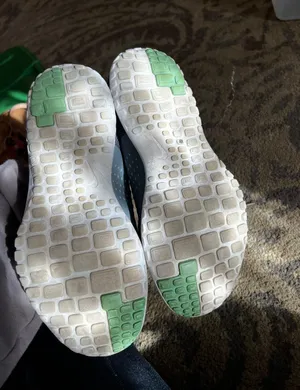 Shoes thumbnail 2